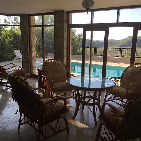 Holiday home Bouganvillea *